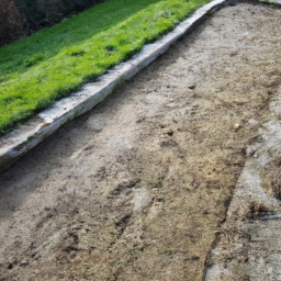 Descente de garage : Revêtement résistant aux dommages causés par les véhicules Corbie